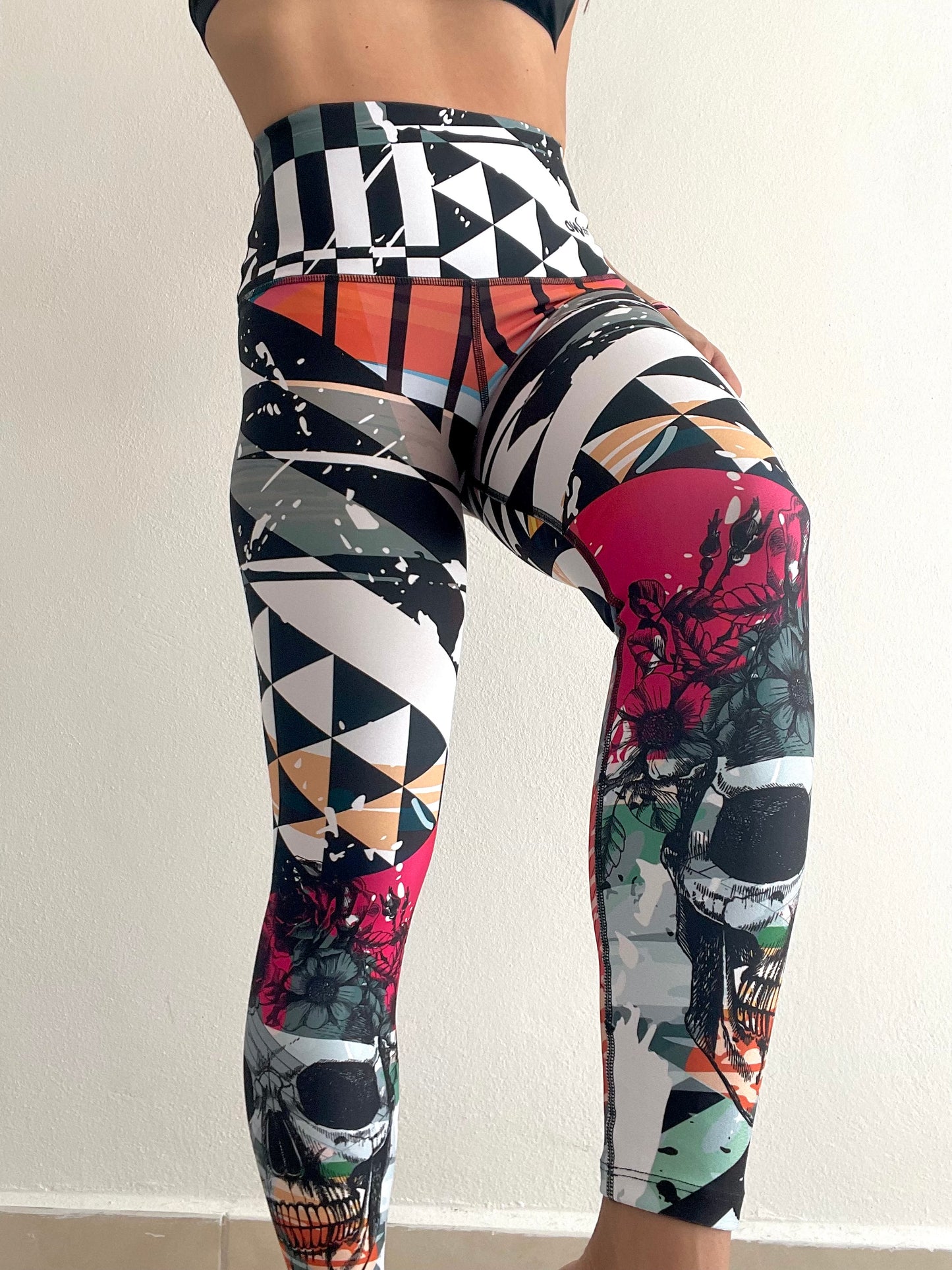 Geometric Skull Legging