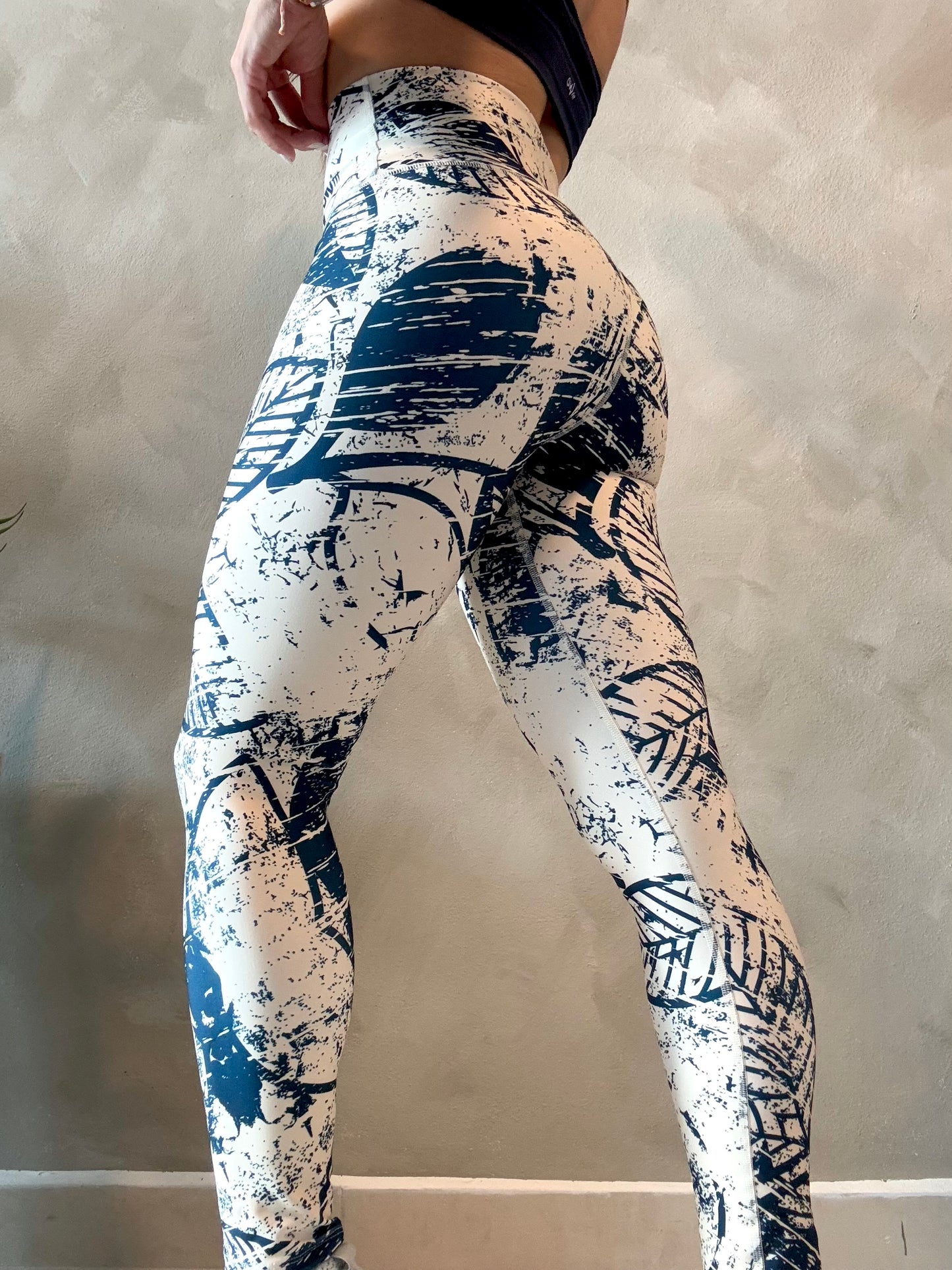 Blue Leaves Legging